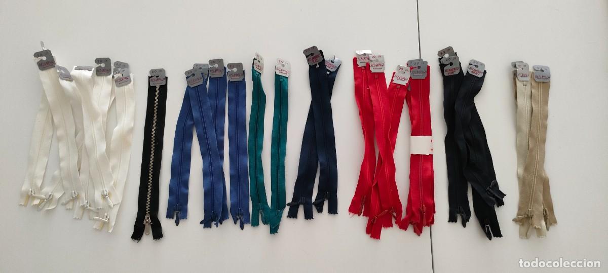 Antig&uuml;edades: Antiguo lote de 32 cremalleras marca Rel&aacute;mpago de 20cm (lote 60)