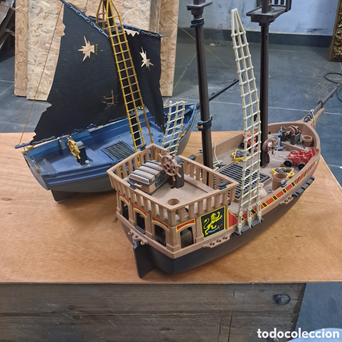 Antig&uuml;edades: 2 barcos pirata PLAY movil