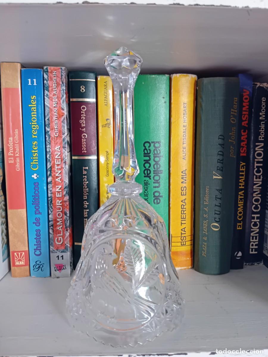 Antig&uuml;edades: Campanilla colecci&oacute;n de cristal Byrdes de Hofbauer, Alemania