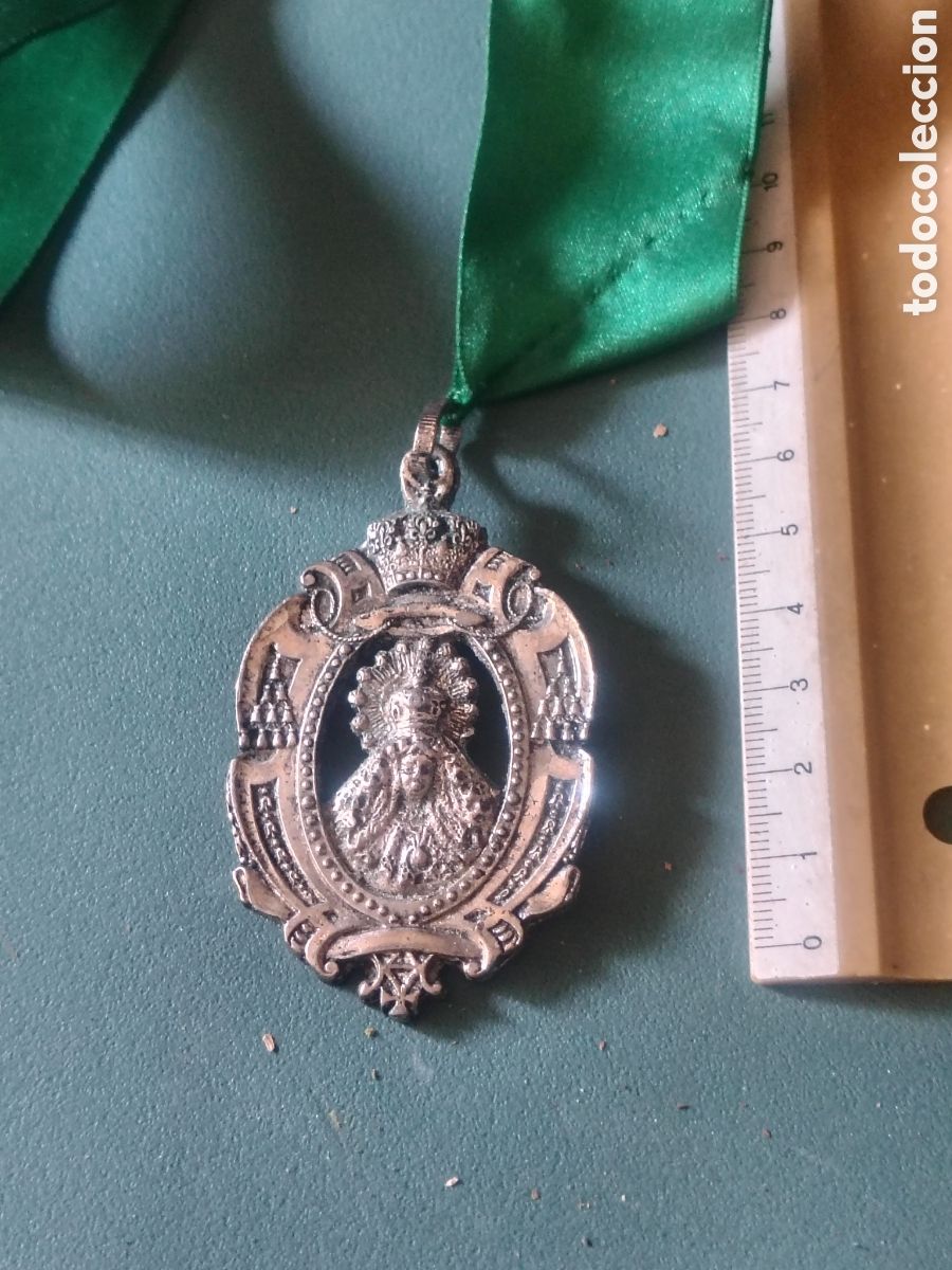 Antig&uuml;edades: MEDALLA VIRGEN DE LA MACARENA