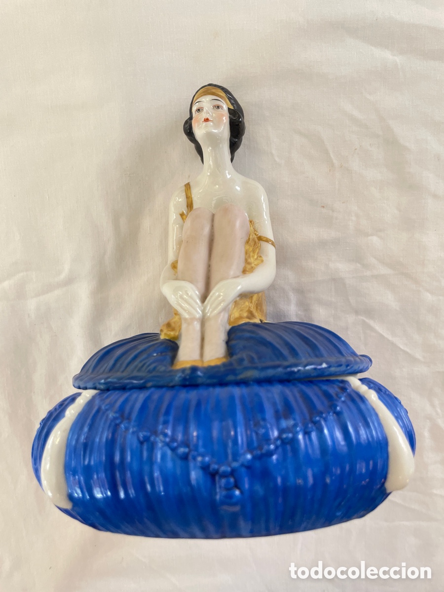 Antig&uuml;edades: Polvera a&ntilde;o 1920 porcelana