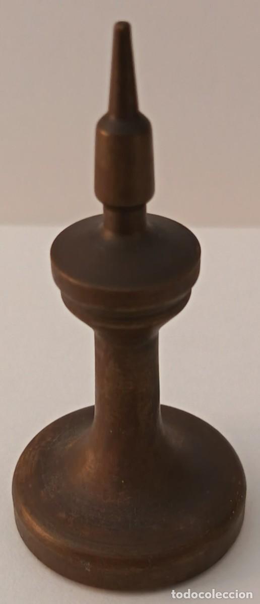 Antig&uuml;edades: Remate de bronce o cobre. Antiguo. - Foto 5