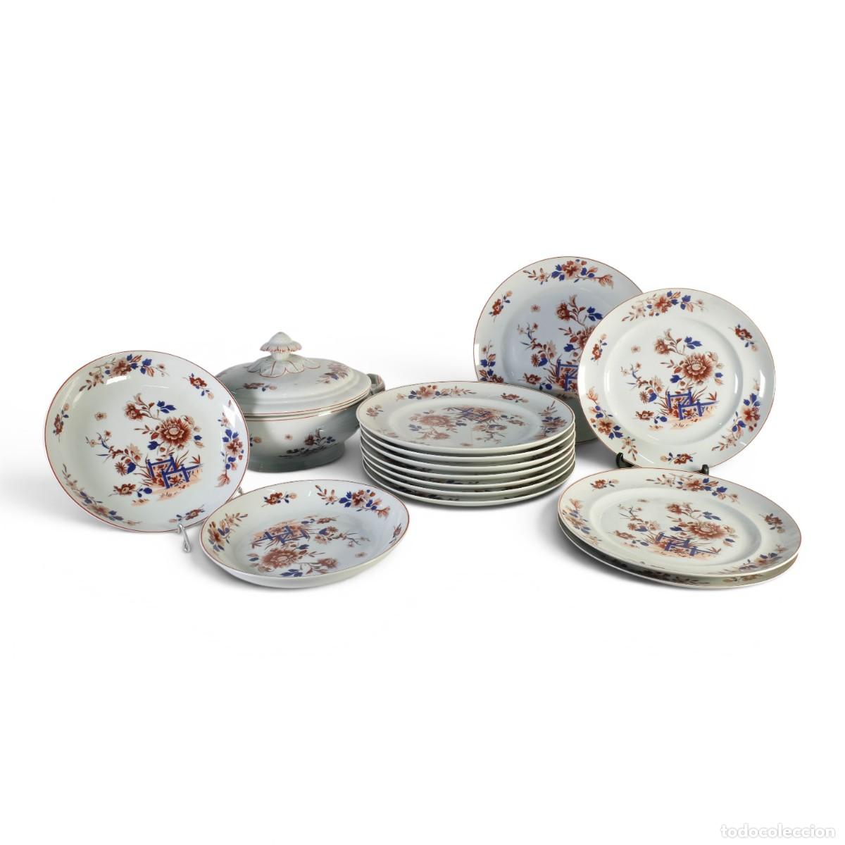 Antig&uuml;edades: Vajilla en porcelana portuguesa Vista Alegre con motivos florales