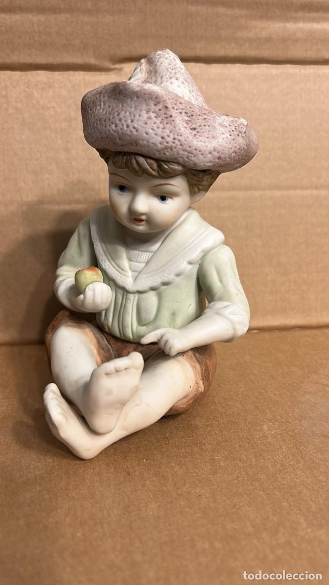 Antig&uuml;edades: FIGURA DE CERAMICA DE NI&Ntilde;O DE 16 CMS. DE ALTURA