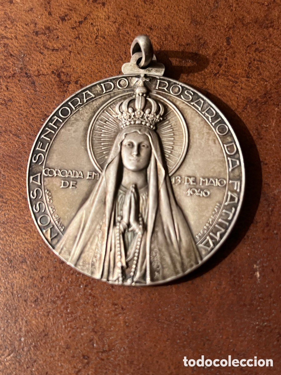 Antig&uuml;edades: Antigua medalla virgen en plata