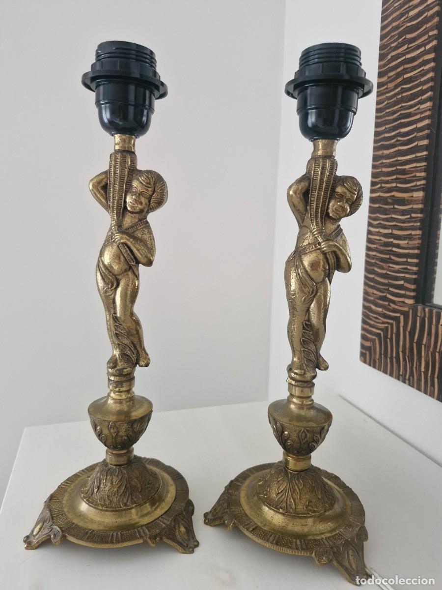 Antig&uuml;edades: Lamparas mesilla de noche en laton/bronce . Pareja A&ntilde;os 60