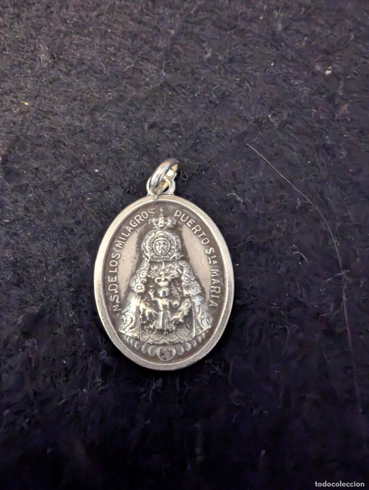 Antig&uuml;edades: MEDALLA DE LA VIRGEN DE LOS MILAGROS. PATRONA DE PUERTO DE SANTA MARIA. 3,96 gr. y 2,50 X 1,80 cm