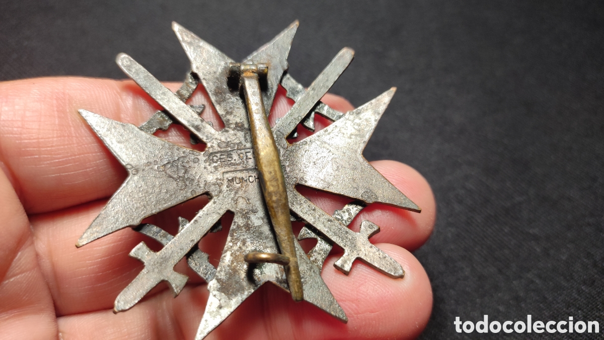 Antig&uuml;edades: Medalla legi&oacute;n condor - Foto 2