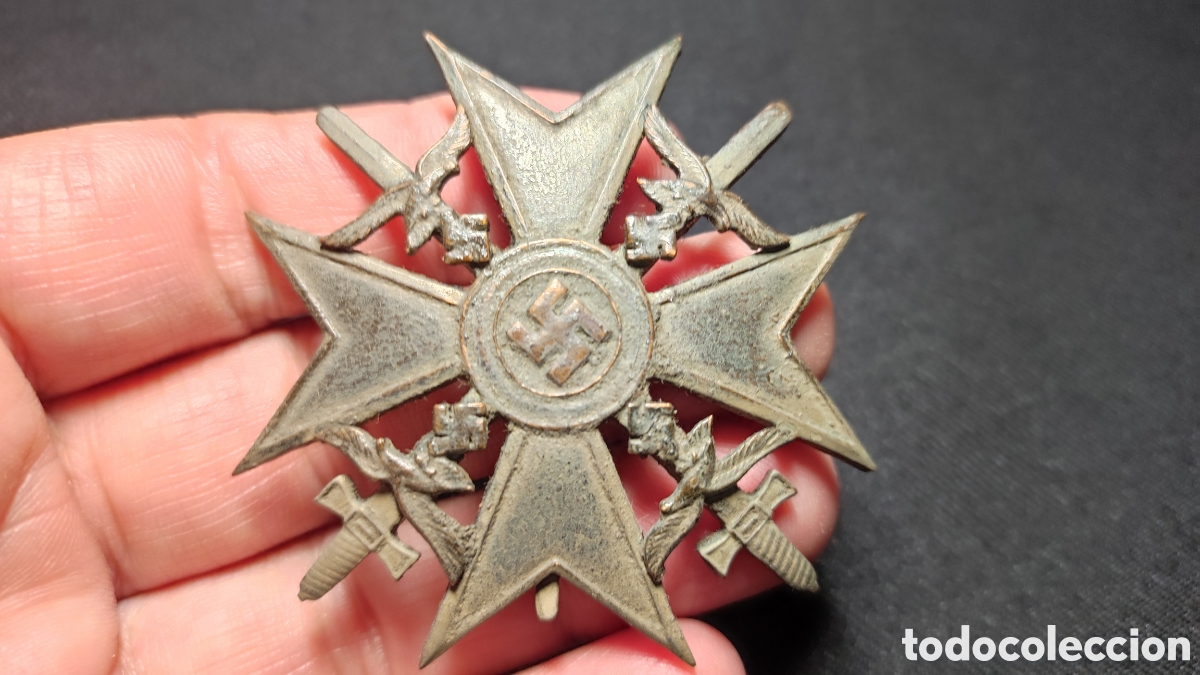 Antig&uuml;edades: Medalla legi&oacute;n condor