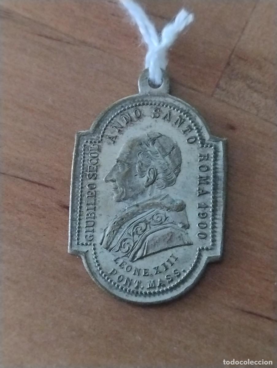 Antig&uuml;edades: Medalla religiosa A&ntilde;o Santo 1900 Leon XIII