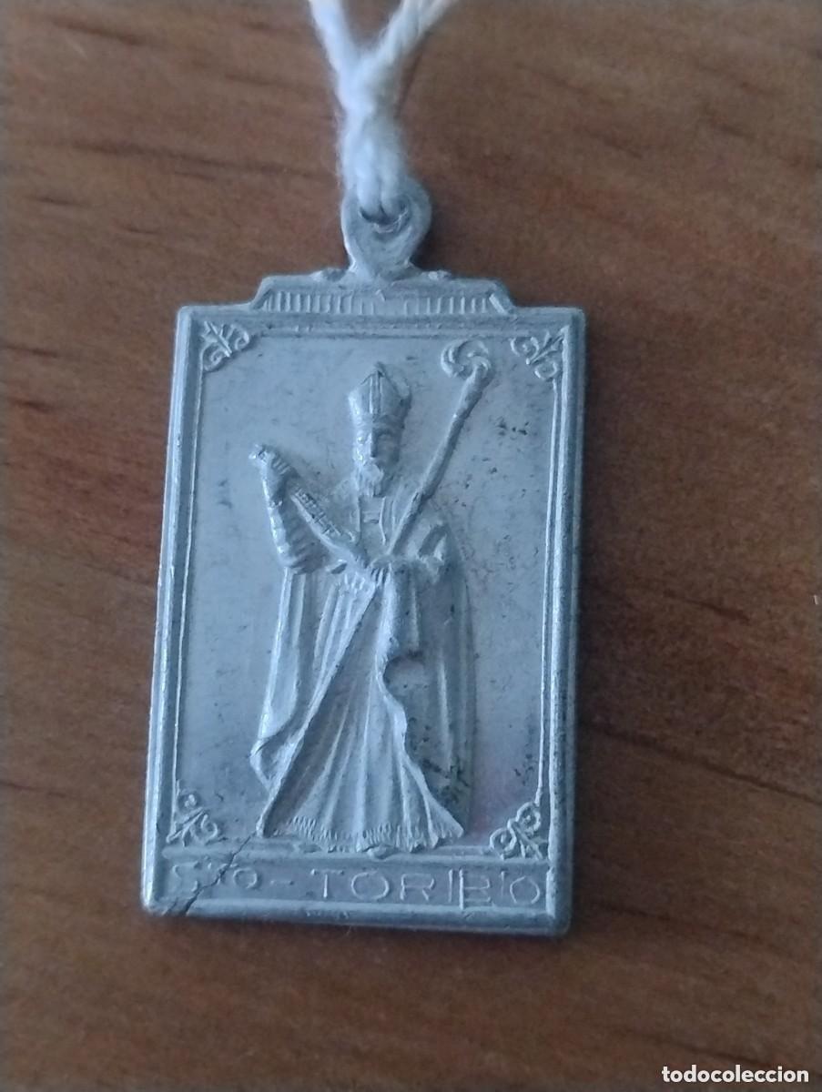 Antig&uuml;edades: Antigua medalla religiosa. Santo Toribio.