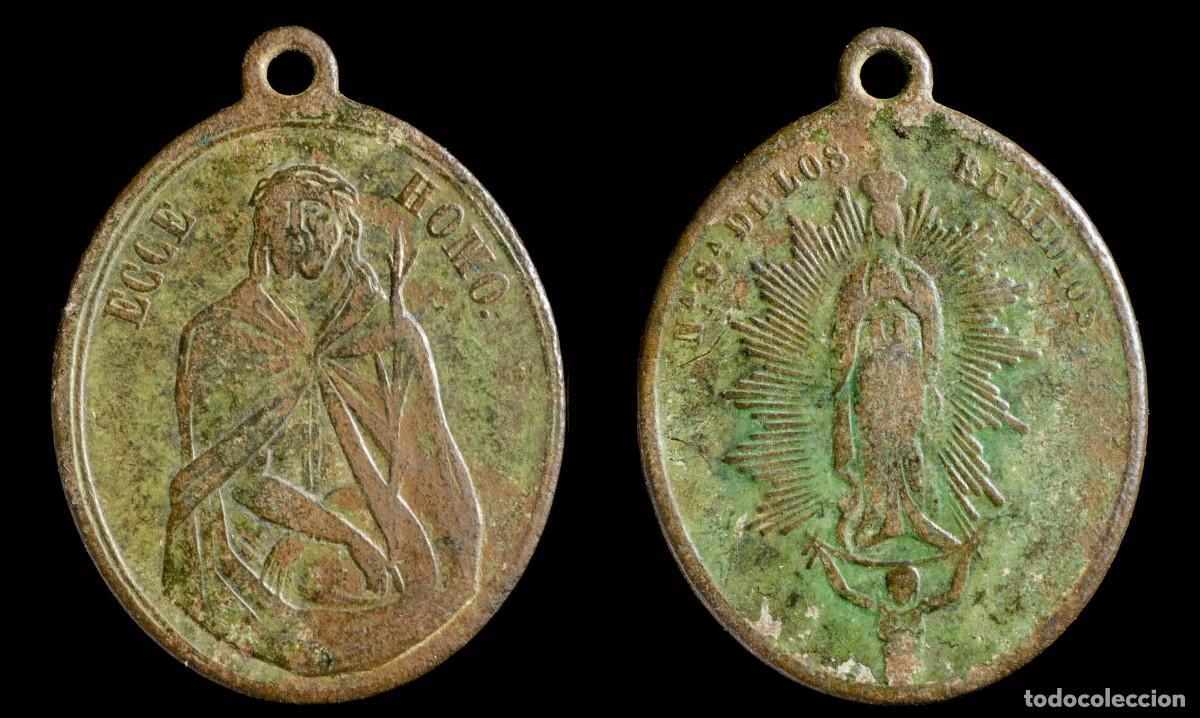 Antig&uuml;edades: Religious medal XX centuries, Ecce Homo / V. Remedios - 35 x 27 mm.