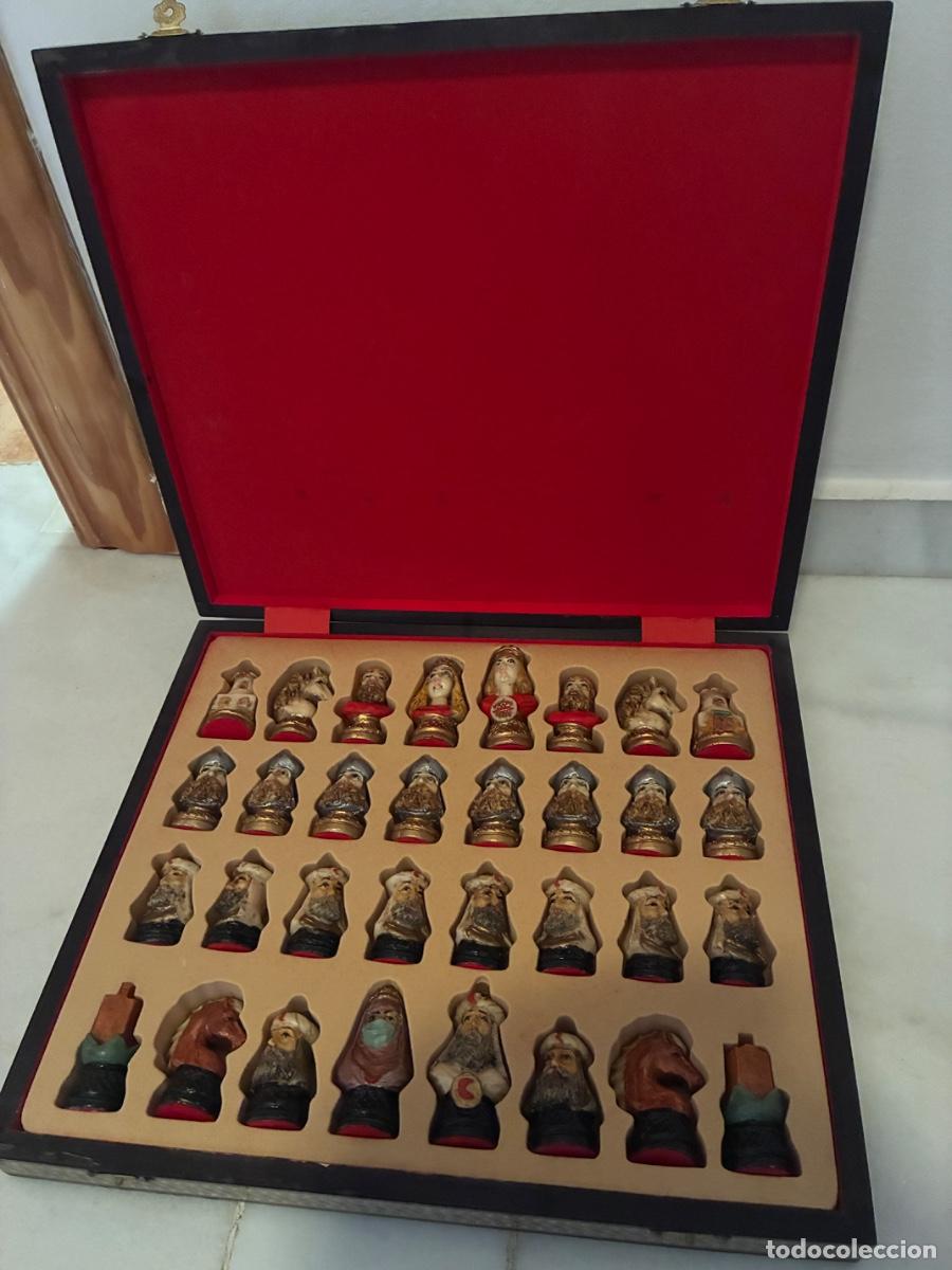 Antiques: Excepcional Ajedrez Tem&aacute;tico de Gran Formato: &rdquo;La Rendici&oacute;n de Granada&rdquo; &mdash; Taracea Granadina