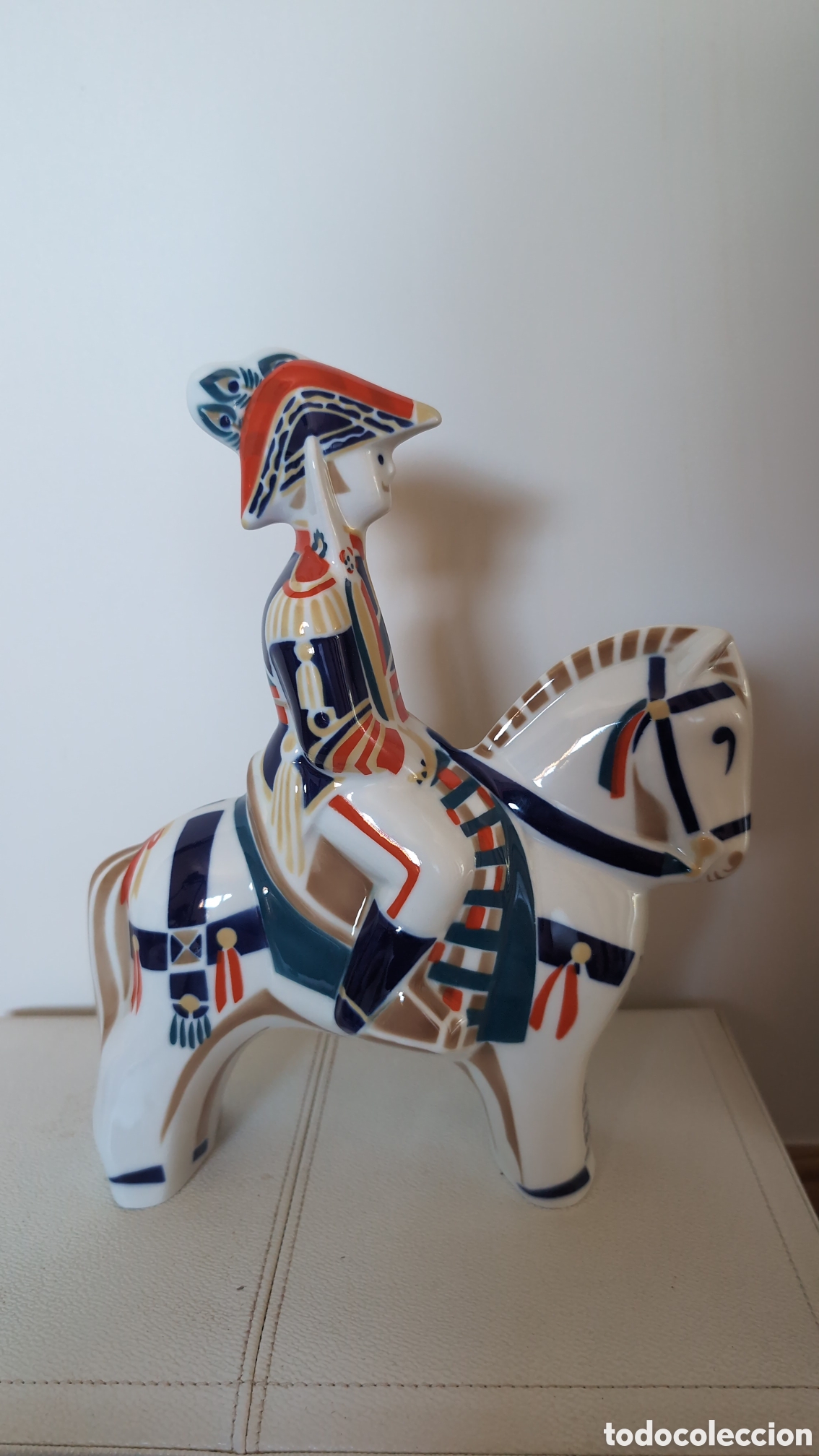 Antig&uuml;edades: Figura de Porcelana Sargadelos C-15 - Choqueira / Jinete a caballo&raquo;.