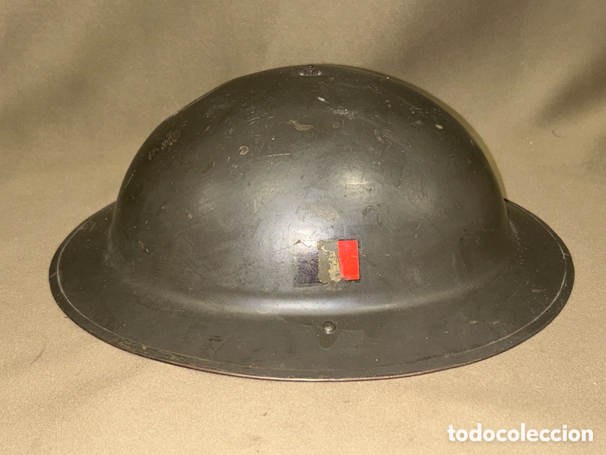 Antig&uuml;edades: CASCO BELGA MODELO MK-II DE 1952 - TALLA 56