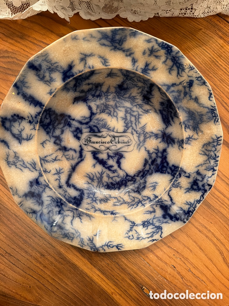 Antiquit&eacute;s: Plato de sargadelos rameado