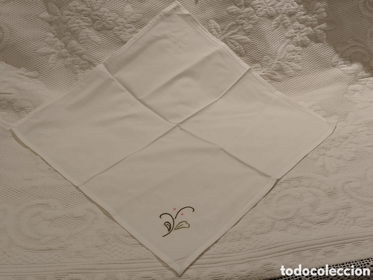 Antig&uuml;edades: 8 servilletas bordadas - Foto 5