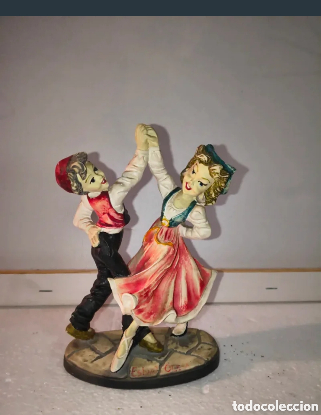 Antig&uuml;edades: Figura de pareja bailando