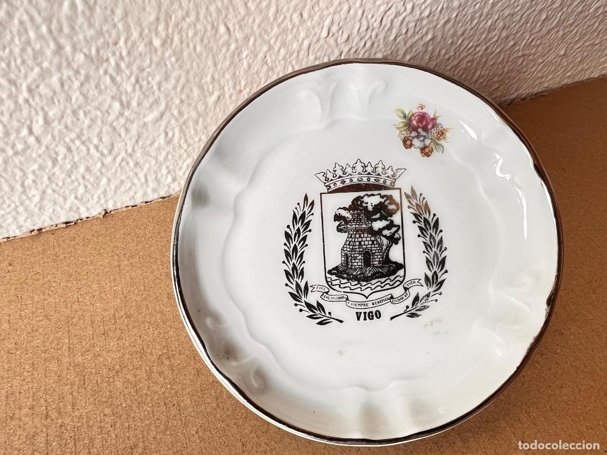 Antig&uuml;edades: Dos platitos 14 y 10 cm - Foto 5
