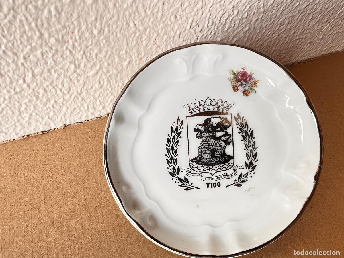 Antig&uuml;edades: Dos platitos 14 y 10 cm - Foto 9