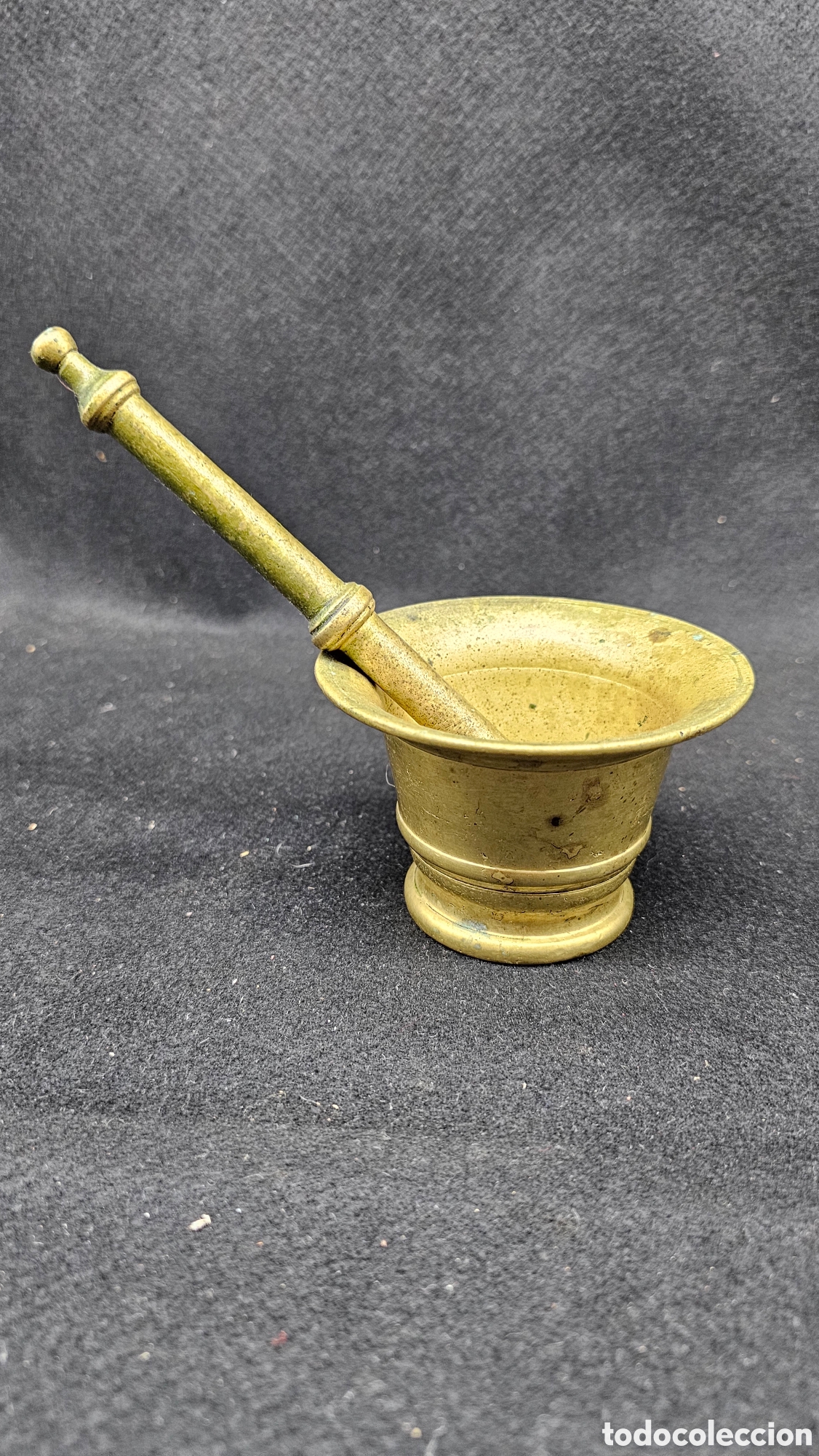 Antig&uuml;edades: Mortero/ almirez de bronce
