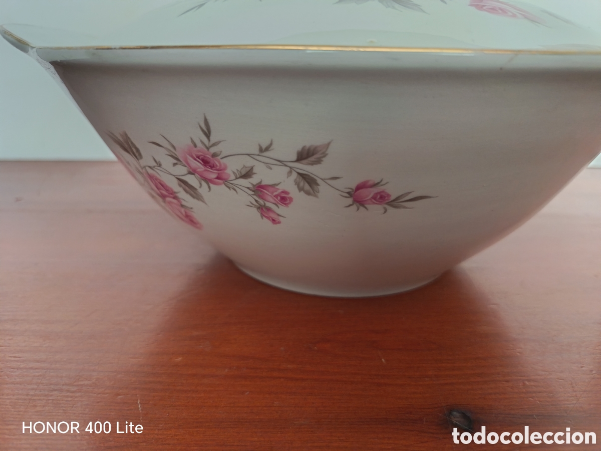 Antig&uuml;edades: Sopera con tapa de porcelana - Foto 2