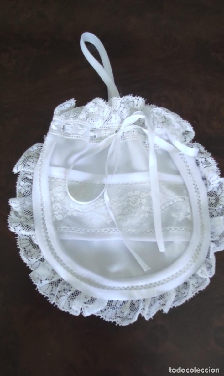 Antig&uuml;edades: LIMOSNERA / BOLSITO DE CEREMONIA VINTAGE EN RASO Y ENCAJE BLANCO. PRIMERA COMUNION/BODAda (19 x 18 c