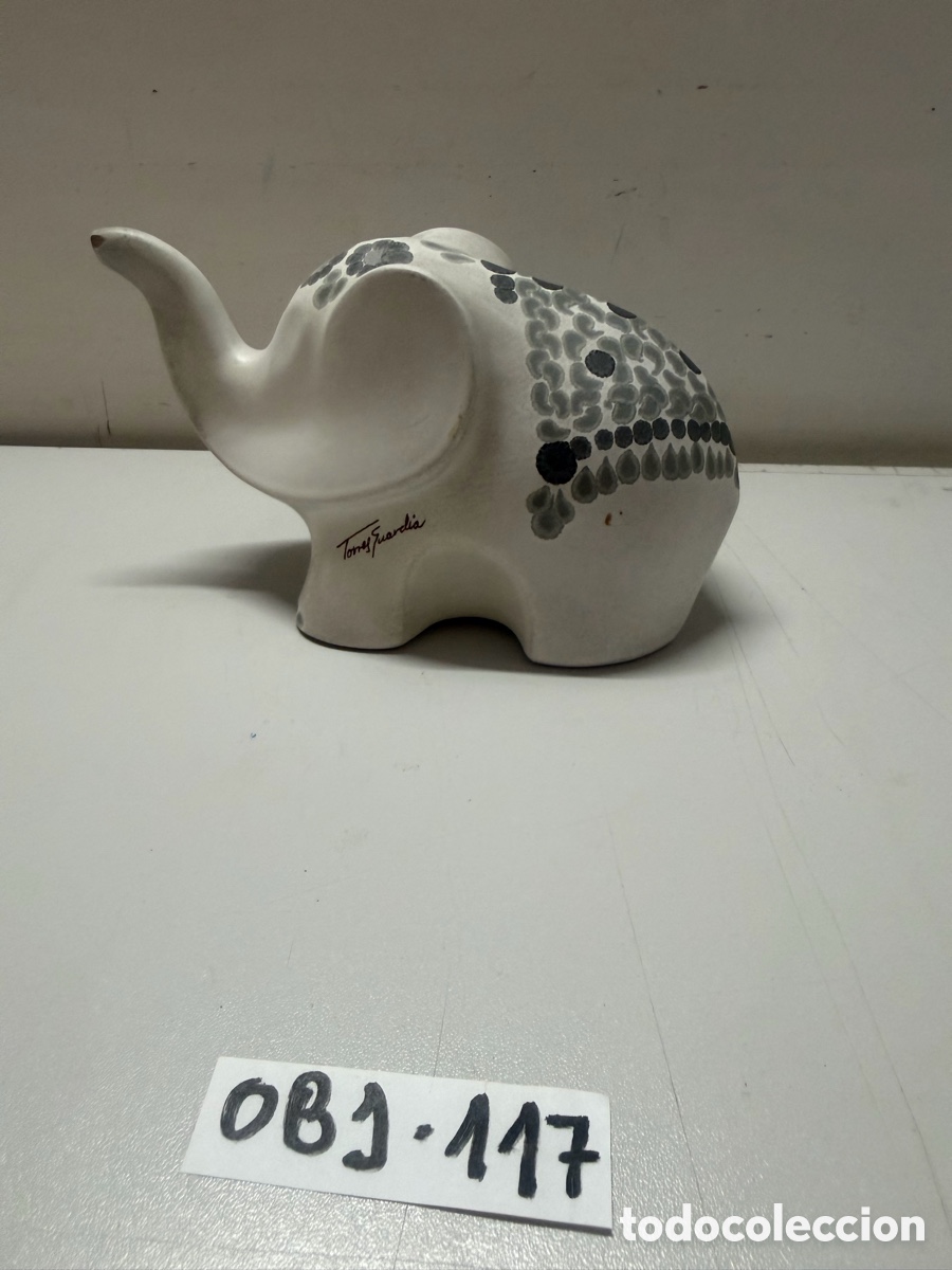 Antig&uuml;edades: ELEFANTE DE CER&Aacute;MICA PORTA CELI FIRMADO TORRES GUARDIA PINTADO A MANO