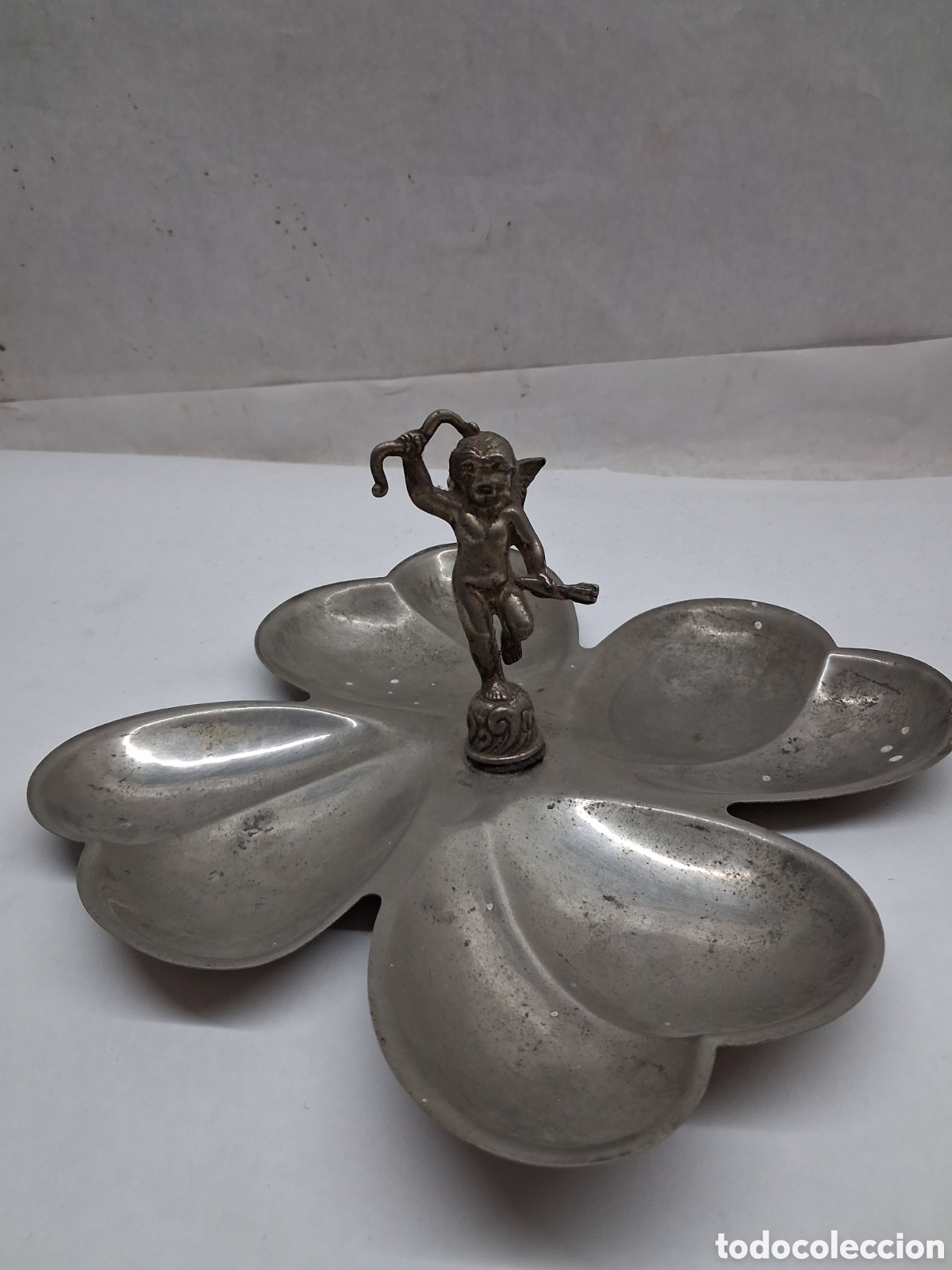 Antig&uuml;edades: Centro mesa tr&eacute;bol 4 hojas