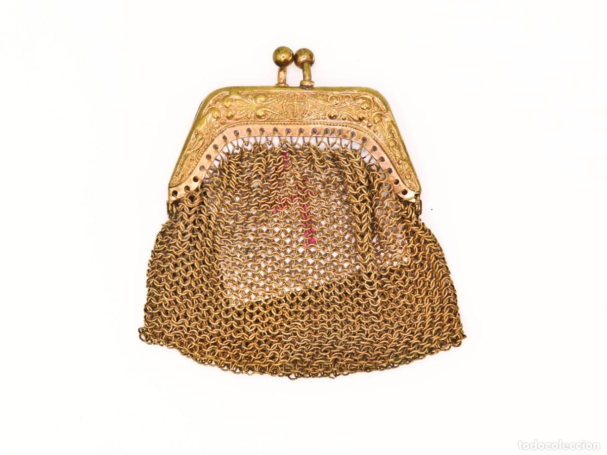 Antig&uuml;edades: LIMOSNERA BOLSO PEQUE&Ntilde;O MONEDERO MALLA MET&Aacute;LICA DORADA ART NOUVEAU
