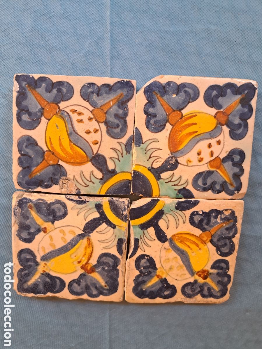 Antig&uuml;edades: Conjunto de azulejos siglo xviii