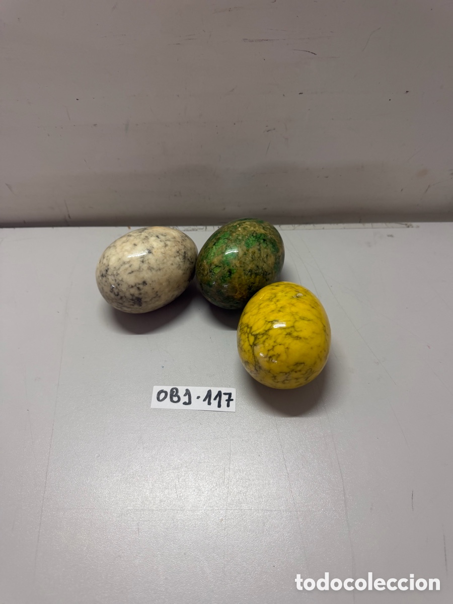 Antig&uuml;edades: Huevos decorativos piedra natural