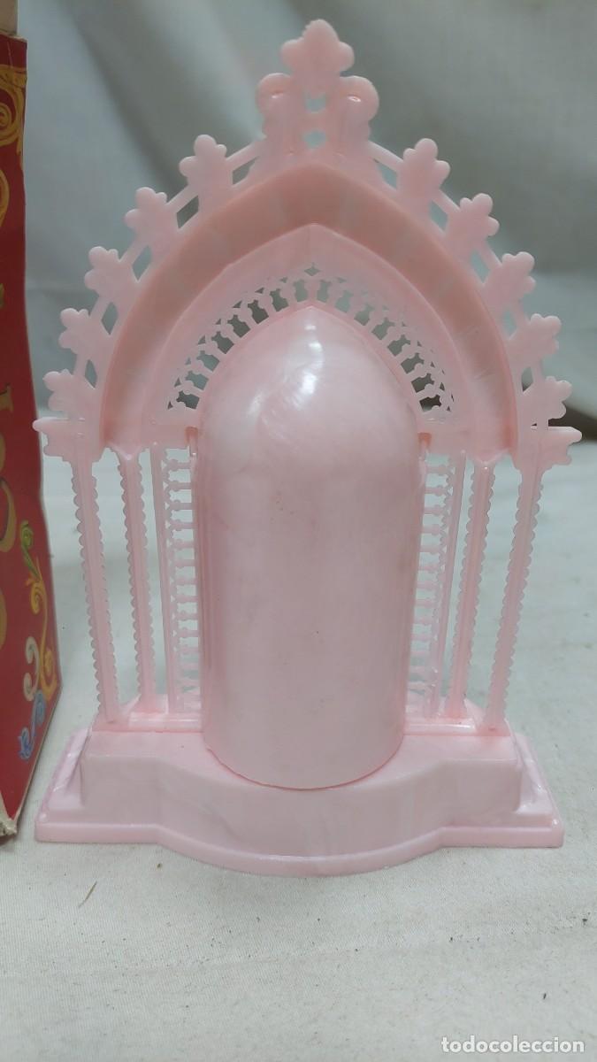 Antig&uuml;edades: Capilla Cefa de pl&aacute;stico rosa - Foto 3