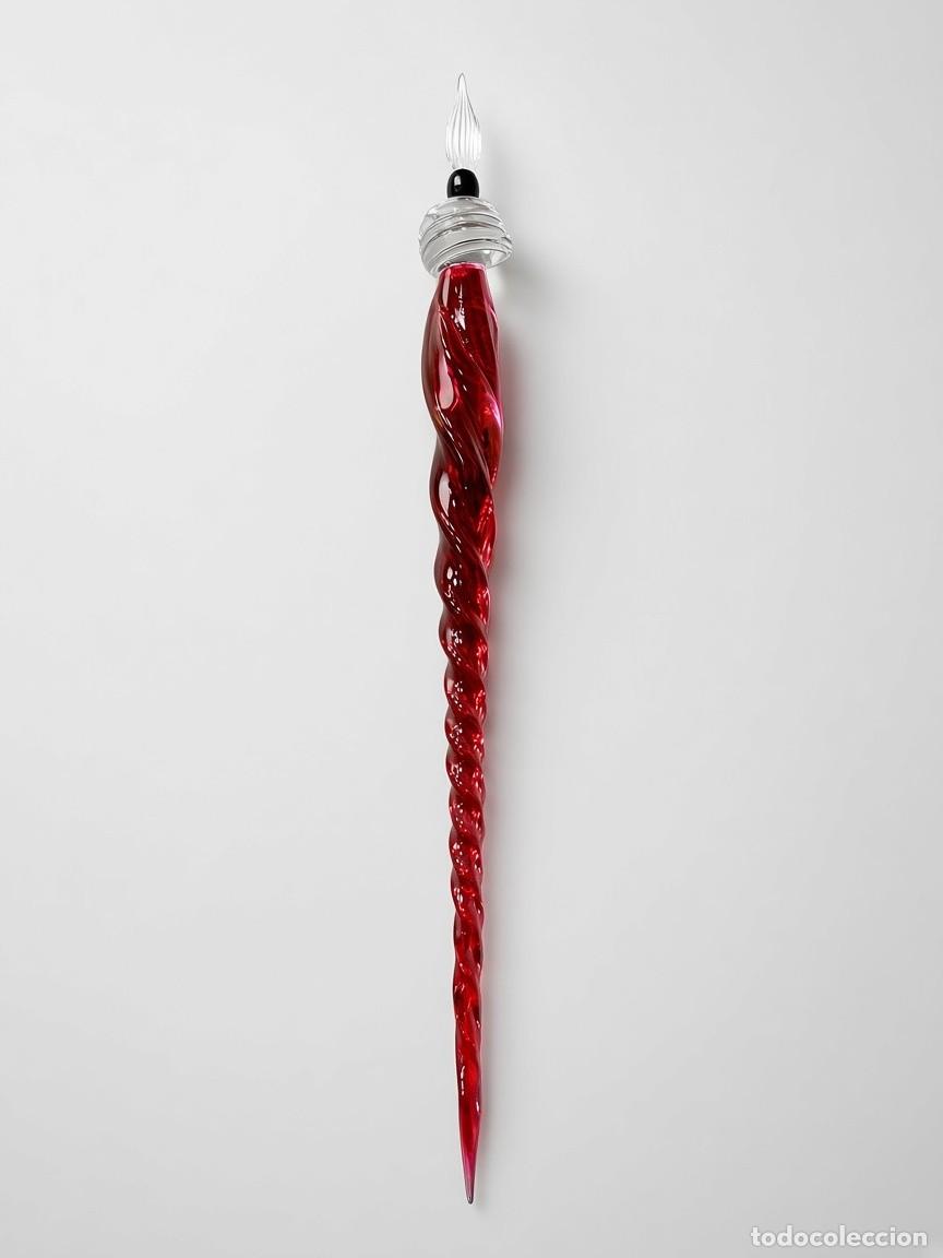 Antig&uuml;edades: Pluma de Caligraf&iacute;a en Cristal de Murano &ndash; Rojo Rub&iacute; Artesanal (Con Caja)