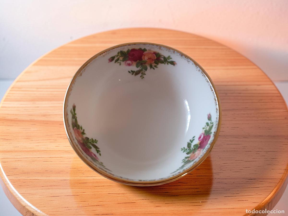 Antig&uuml;edades: Cuenco 9,5 cm Royal Albert Old Country Roses