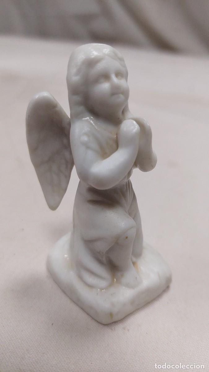 Antig&uuml;edades: Angelito de porcelana