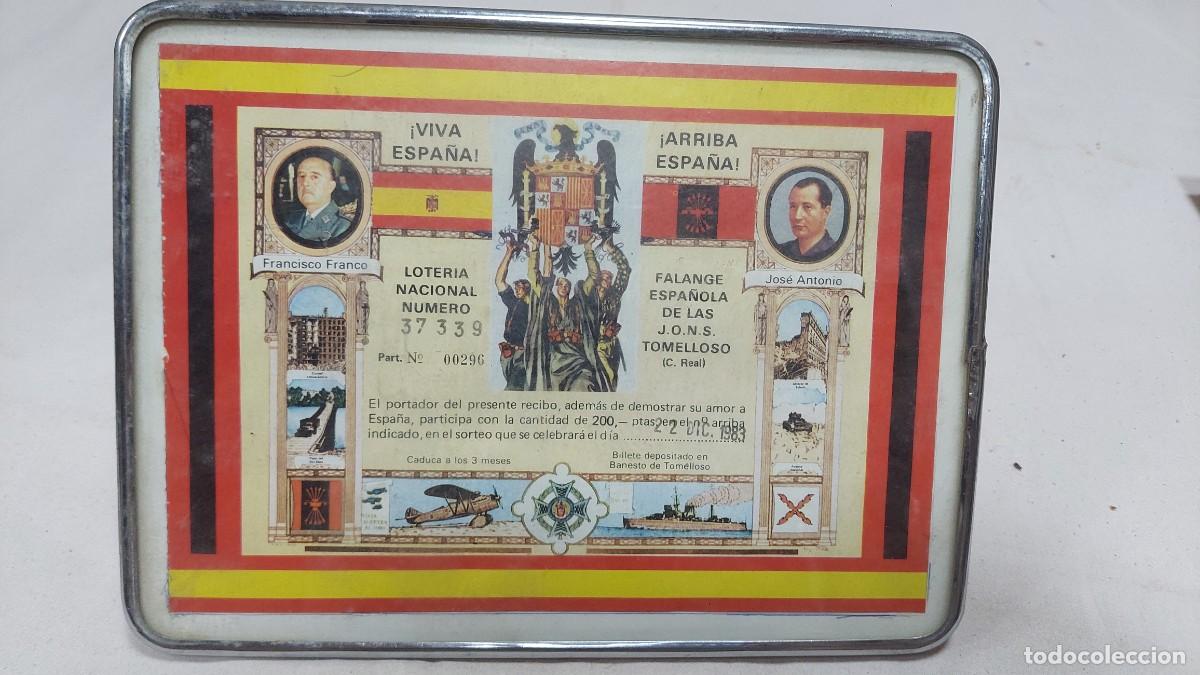 Antig&uuml;edades: Cuadro con boleto de loter&iacute;a de Franco y Jos&eacute; Antonio 1983 Tomelloso