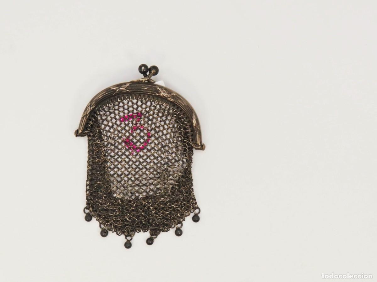 Antig&uuml;edades: BOLSO LIMOSNERO CON ARGOLLA 6 BORLAS - Foto 2