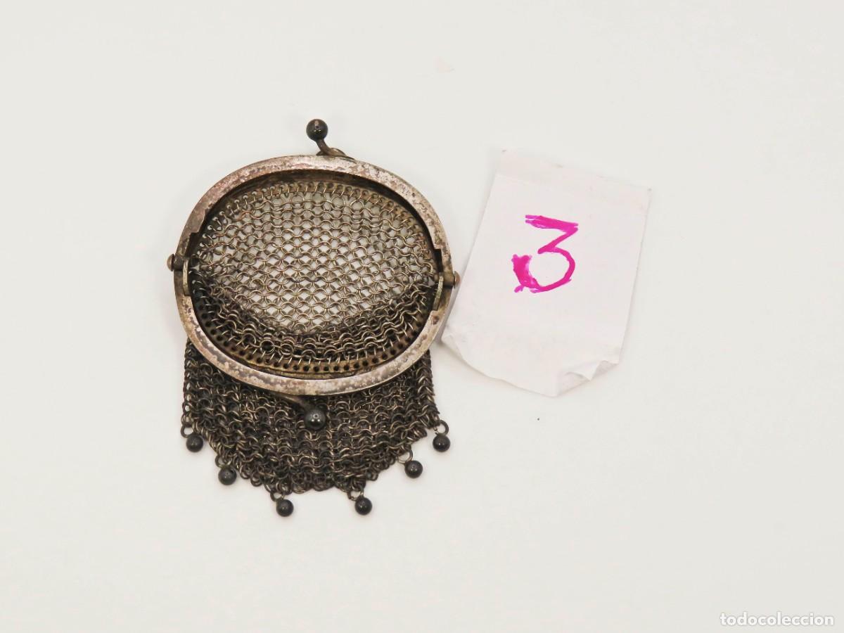 Antig&uuml;edades: BOLSO LIMOSNERO CON ARGOLLA 6 BORLAS - Foto 3