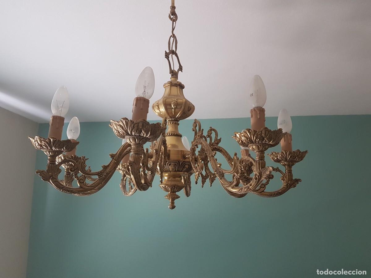 Antig&uuml;edades: 2 L&aacute;mparas techo 8 brazos de bronce/lat&oacute;n - Foto 6