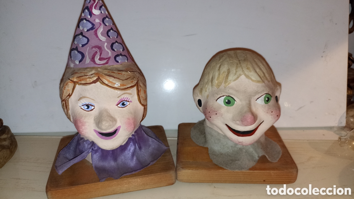 Antig&uuml;edades: Pareja de Figuras / Bustos Antiguos de Cart&oacute;n Piedra (Arte Popular / Vintage)