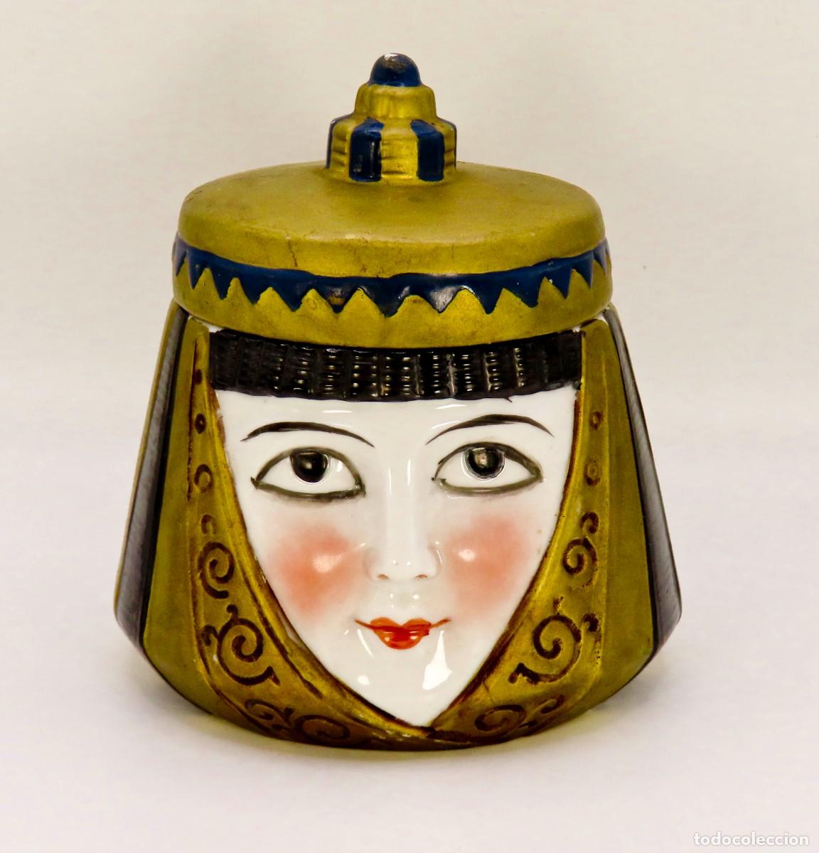 Antig&uuml;edades: CAJA PORCELANA ART DECO CABEZA DE EGIPCIA POLVERA
