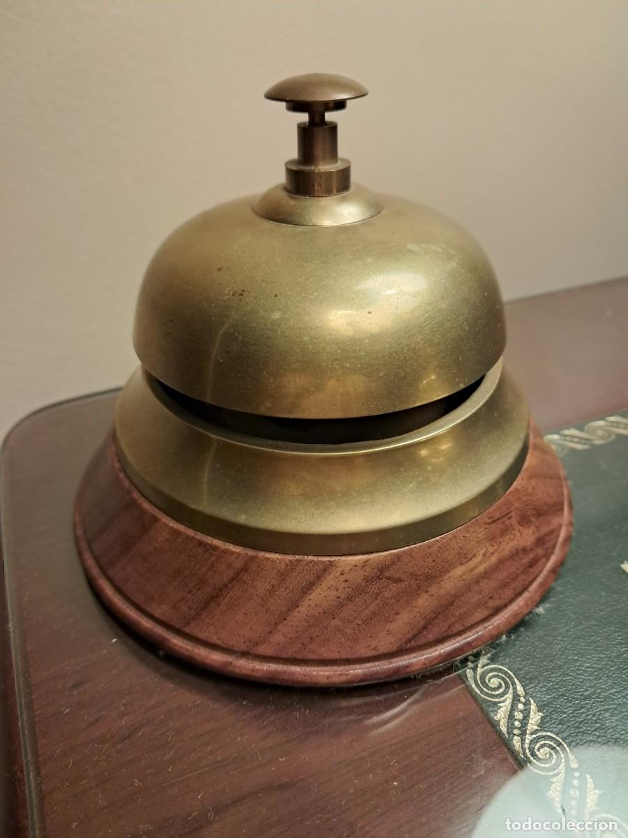 Antig&uuml;edades: TIMBRE ANTIGUO DE SOBREMESA &ndash; CAMPANILLA DE RECEPCI&Oacute;N &ndash; MADERA Y METAL