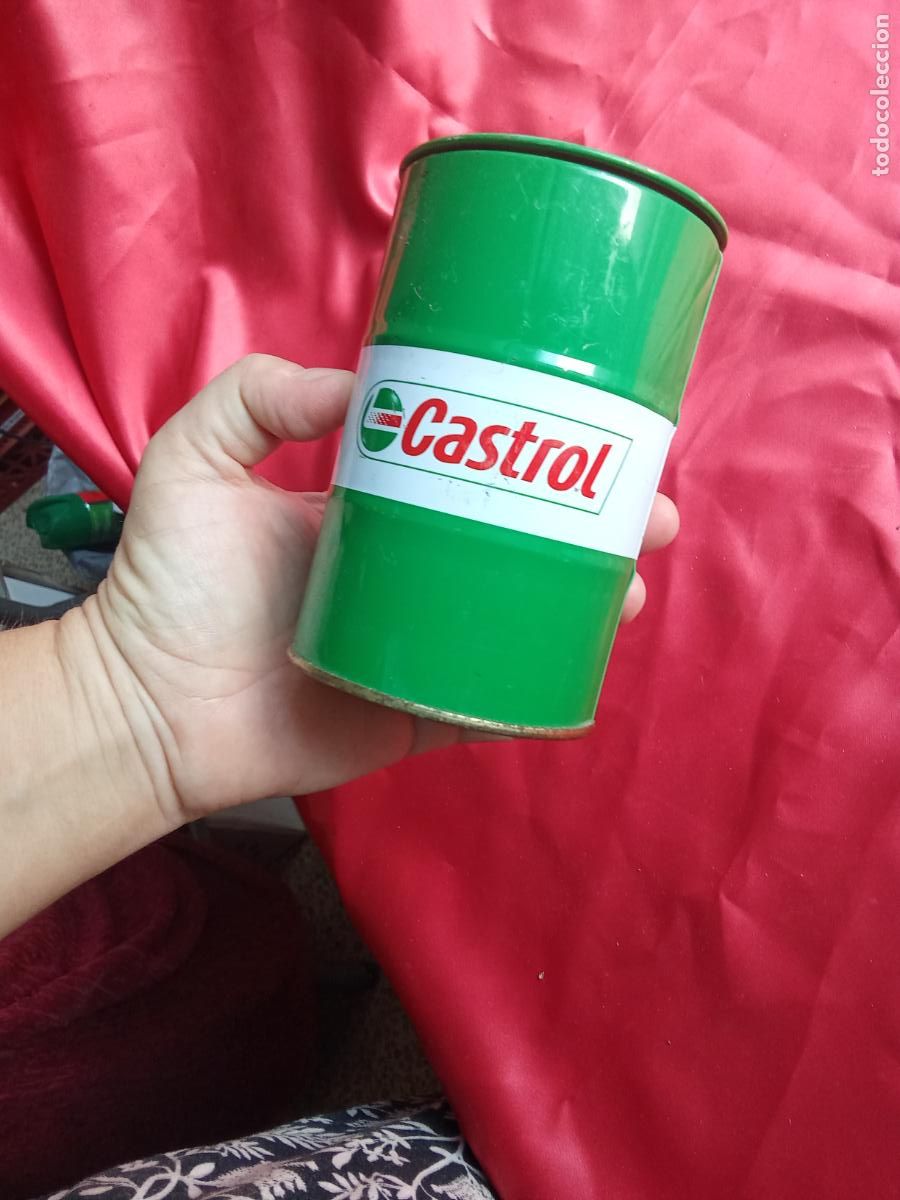Antig&uuml;edades: Bid&oacute;n lata publicitaria marca Castrol, verde V.15