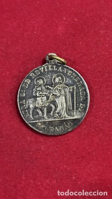 Antig&uuml;edades: medalla Huida a Egipto de nuestra se&ntilde;ora de Revilla Baltan&aacute;s Palencia 1905 2,8 cm diametro 6,9 grs