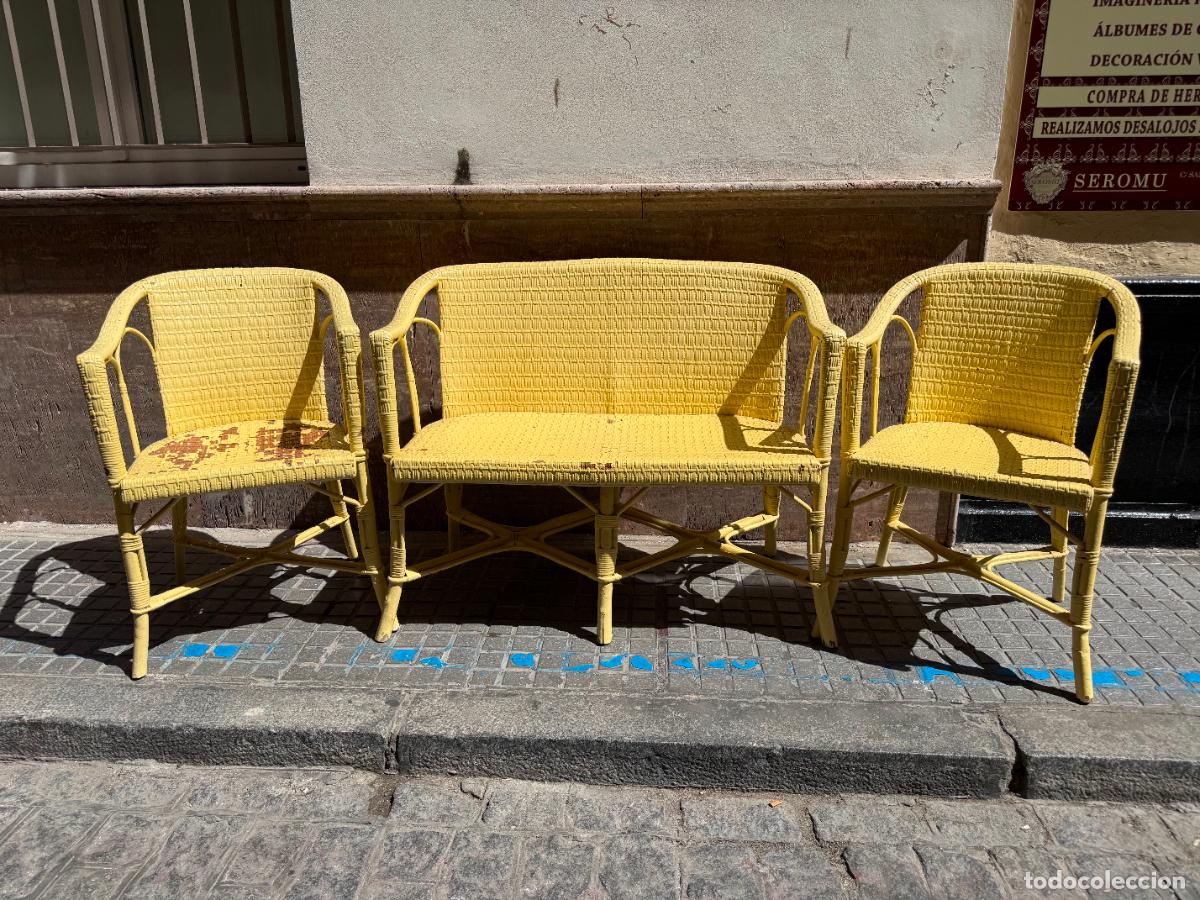 Antig&uuml;edades: ANTIGUO CONJUNTO DE SILLONES DE MIMBRE