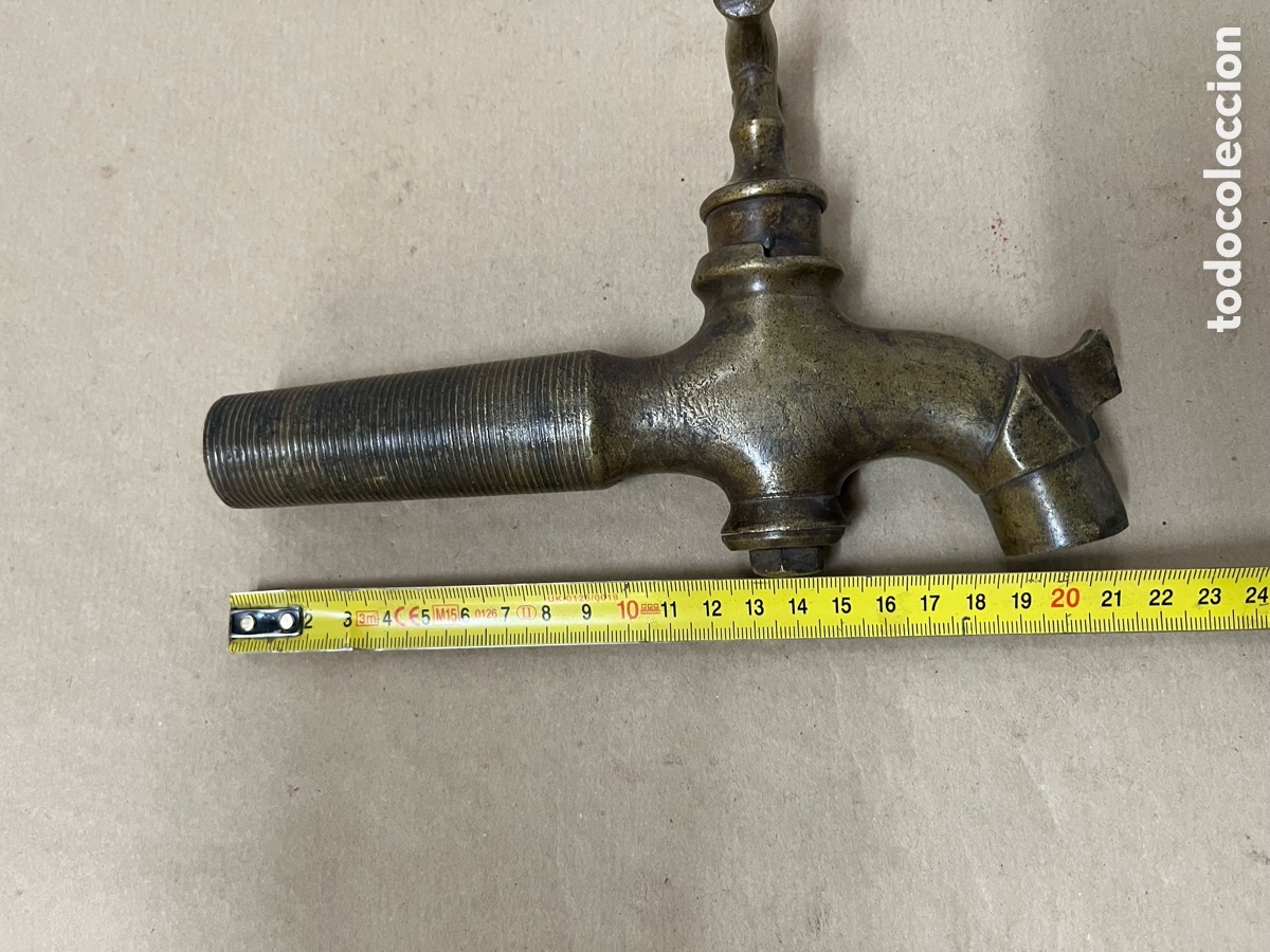 Antig&uuml;edades: Antiguo Grifo de Bronce de Rosca. A/J - Foto 7