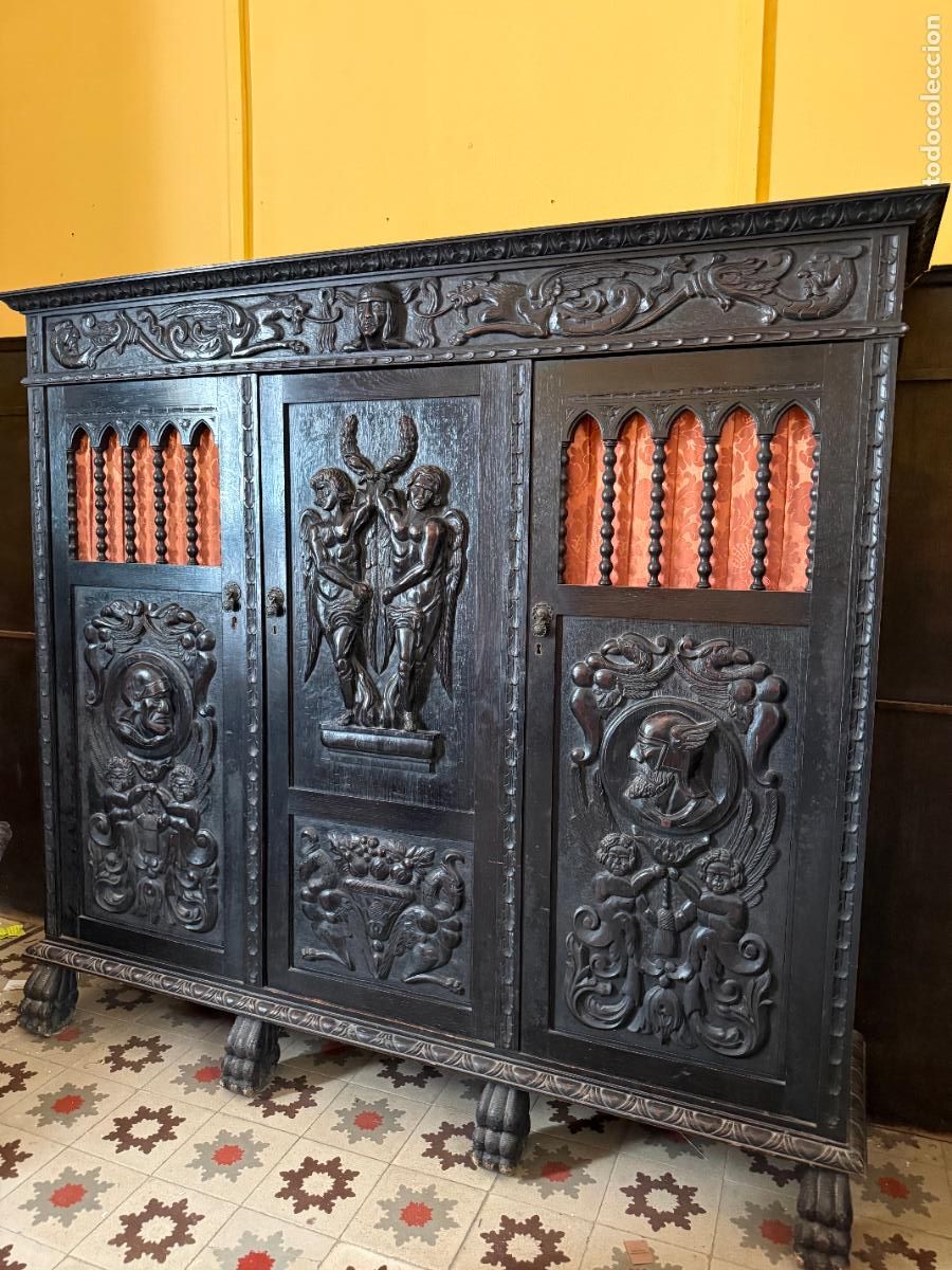 Antig&uuml;edades: ANTIGUO ARMARIO DE OFICINA ESTILO REMORDIMIENTO - MEDIDA 190X172X40 CM