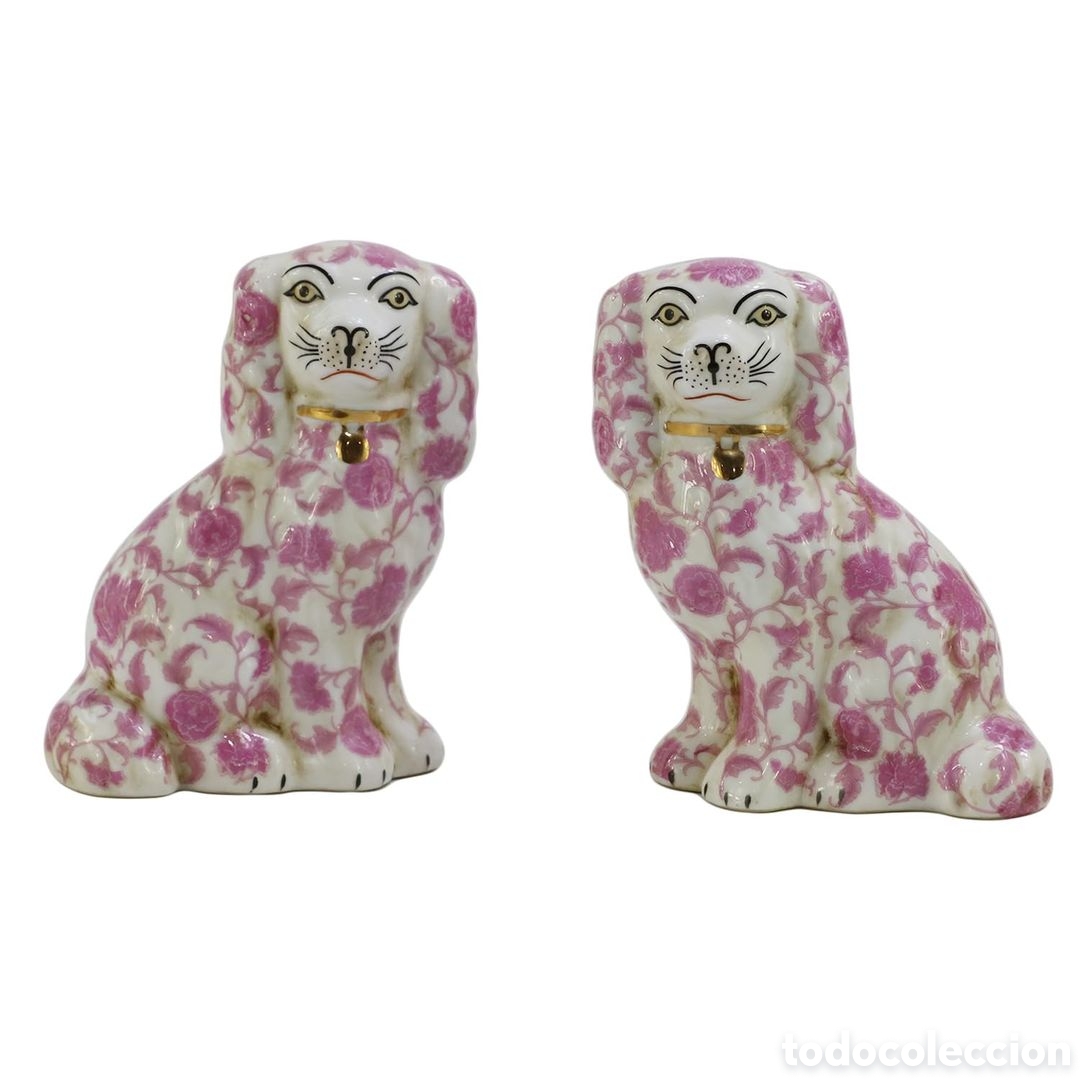 Antig&uuml;edades: Figuritas de porcelana perro pintadas a mano