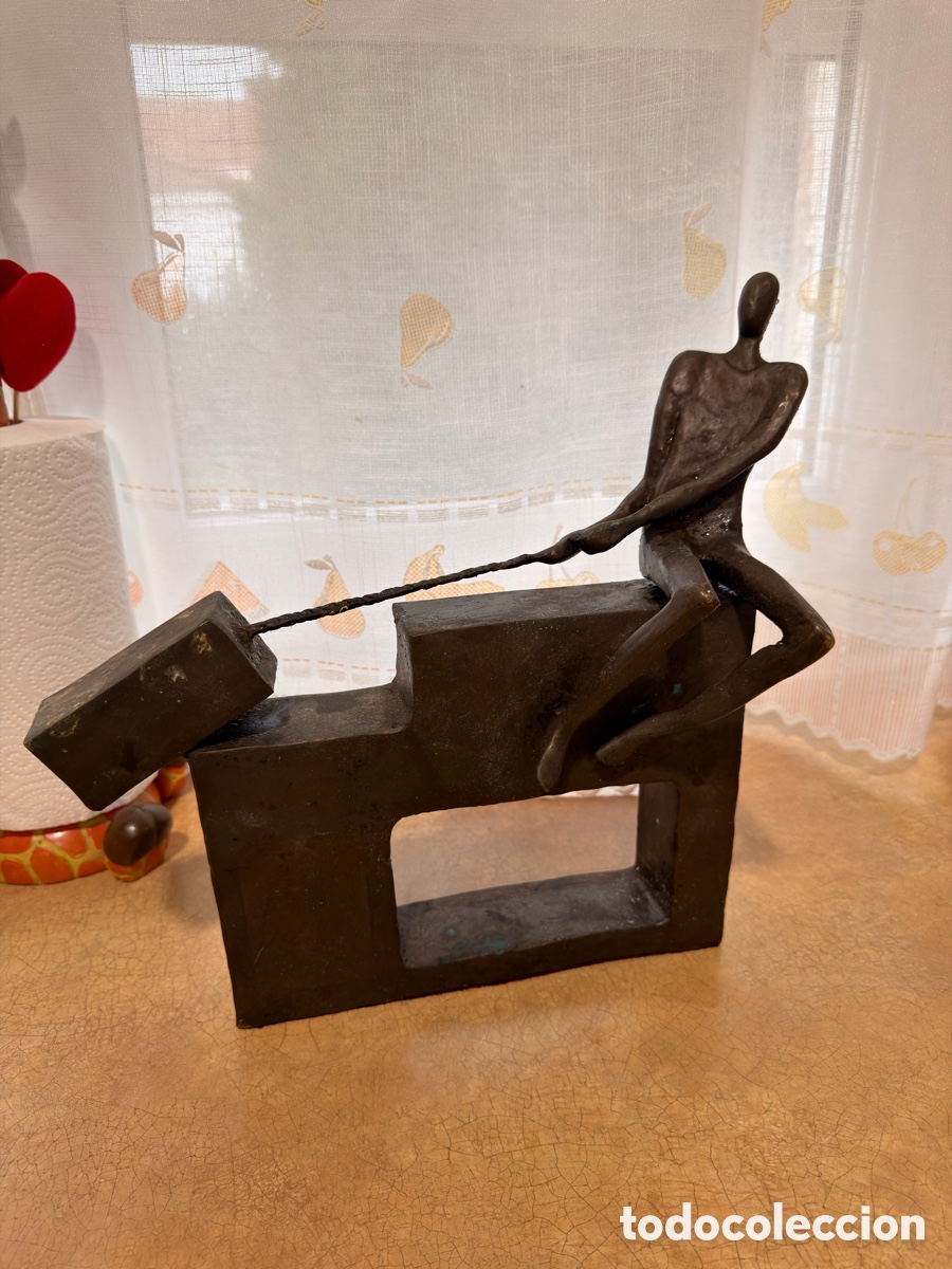 Antig&uuml;edades: Escultura de bronce antigua